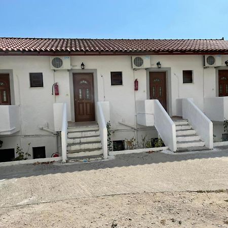 Yannis Apartments 바바티 외부 사진