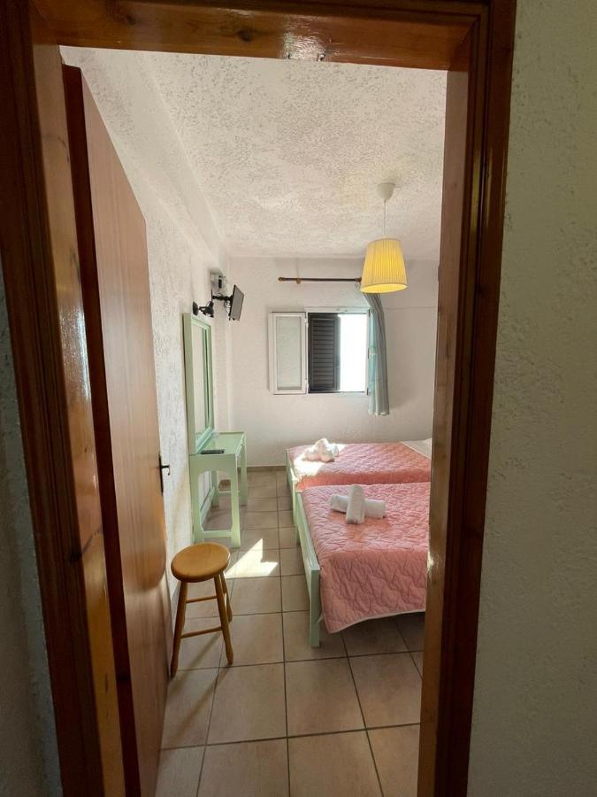 Yannis Apartments 바바티 외부 사진